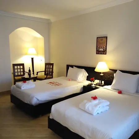 Rohanou Beach Resort & Ecolodge