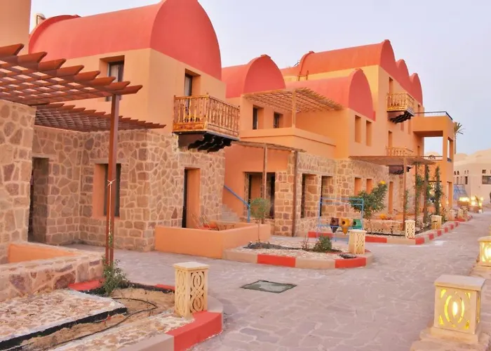 Rohanou 4* Kuszeir