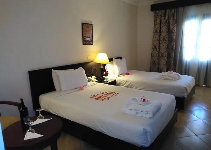Rohanou Üdülőközpont 4*